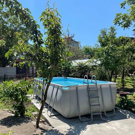 קובולטי Hotel Near The Sea מראה חיצוני תמונה