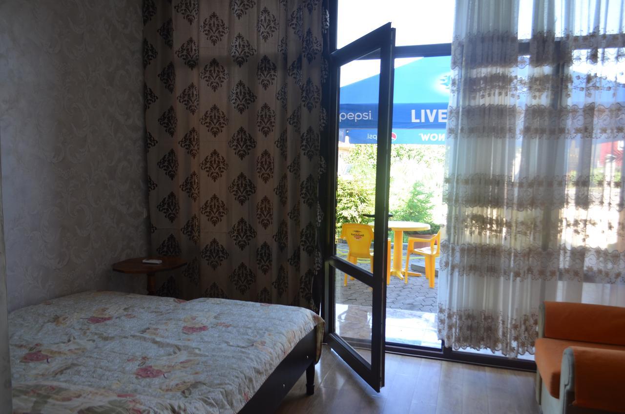 קובולטי Hotel Near The Sea מראה חיצוני תמונה