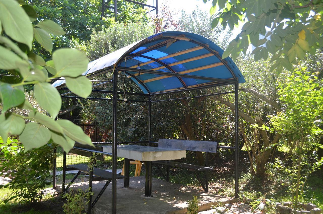 קובולטי Hotel Near The Sea מראה חיצוני תמונה