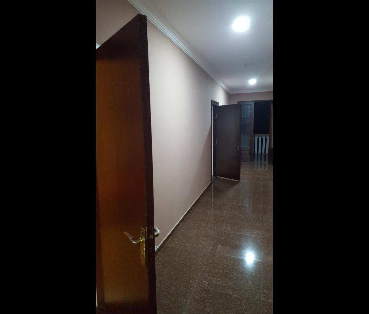 קובולטי Hotel Near The Sea מראה חיצוני תמונה