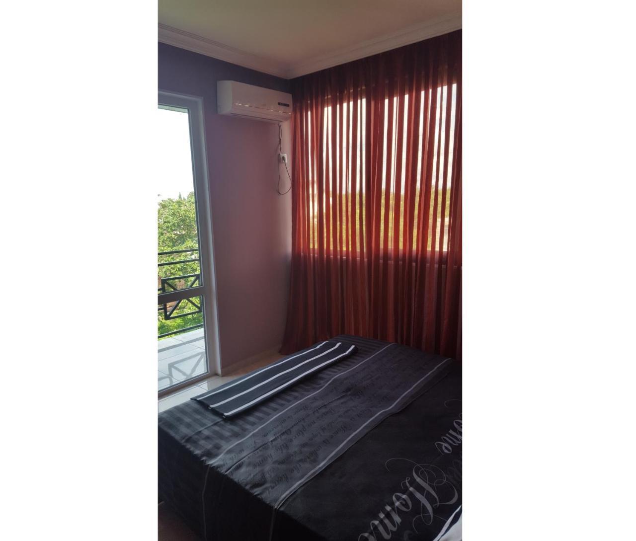 קובולטי Hotel Near The Sea מראה חיצוני תמונה